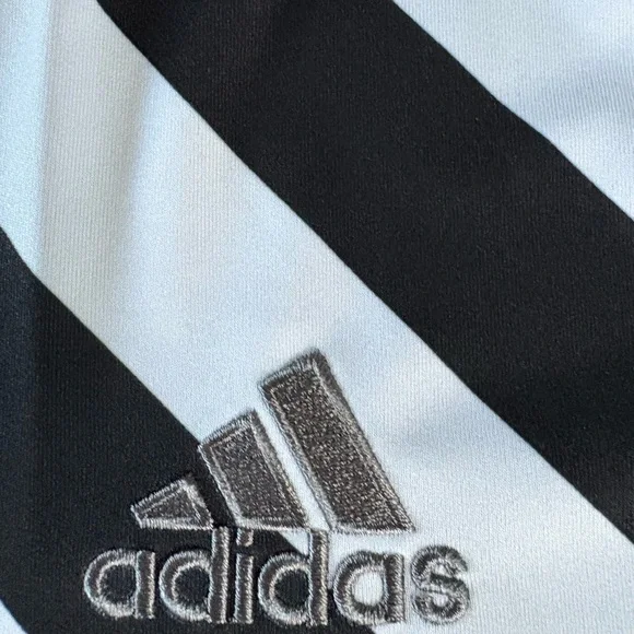 Adidas ENTRADA 22 GRAPHIC Soccer Jersey Black-White | Men's M - Picture 3 of 5